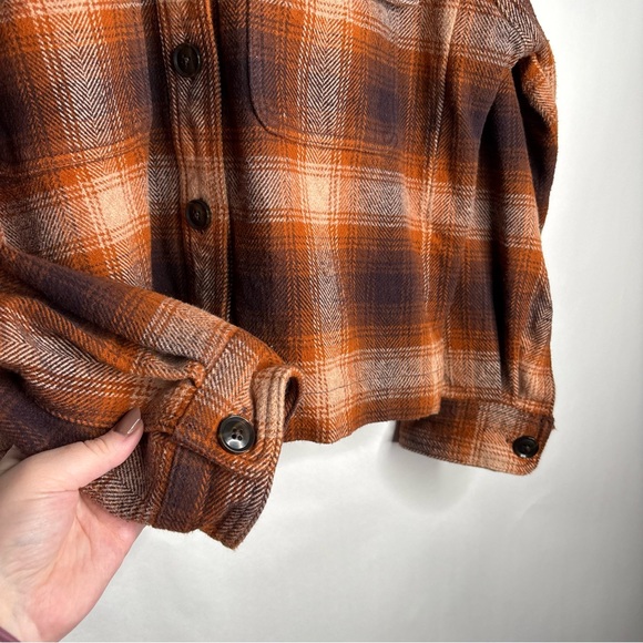 Madewell Flannel Crop Shirt-Jacket in Plaid size Small - Picture 4 of 9